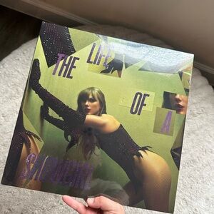 Taylor Swift The Life of a Showgirl Vinyl- The Shiny Bug Edition SEALED